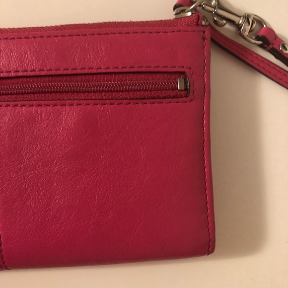 ⭐️Coach Wallet Wristlet - Picture 7 of 9